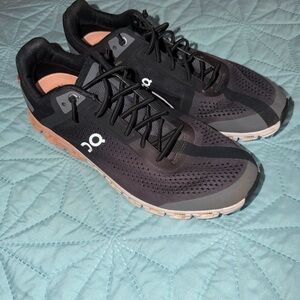 On Running Black and Gray Athletic Shoes